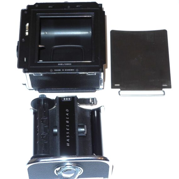 Hasselblad A12  6x6 chrome Late Magazine with slide insert slot in back Mint/- / Free Shipping (USA)