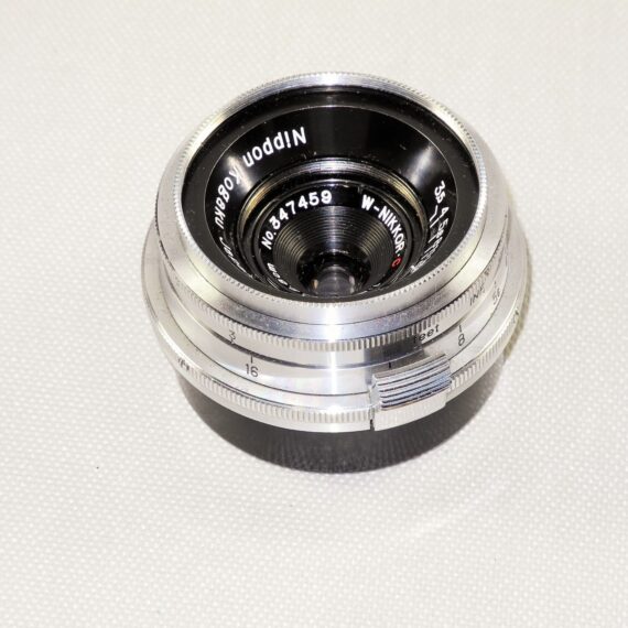 Nikon 2,8cm f3,5 W-Nikkor-C  Nr.347459 Silver with case Near Mint