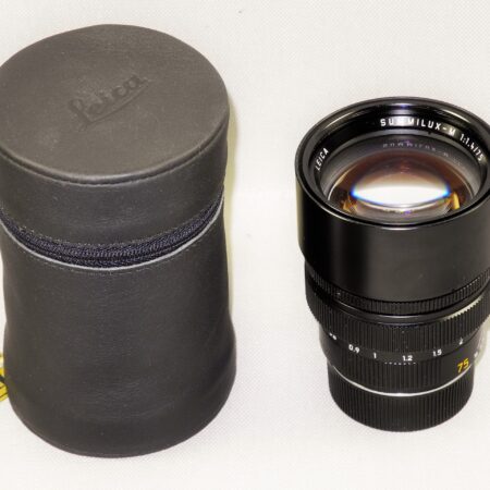 Leica 75/1.4 Summilux-M (E60) #11810 German made late lens Sold with Leica leather case, caps Mint- /SOLD