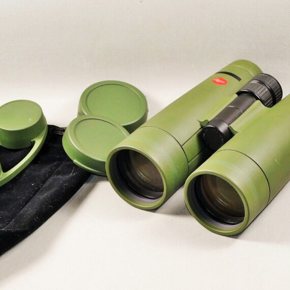 Leica 12x50 Ultravid Green Mint- Binocular with caps and case / Free shipping