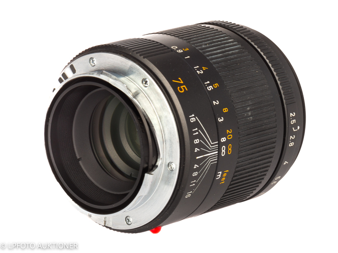 Leica 75/2,5 Summarit-M black #11645 Six Bit lens Sold with Leica Box, Case, Leica hood Mint-  / SOLD