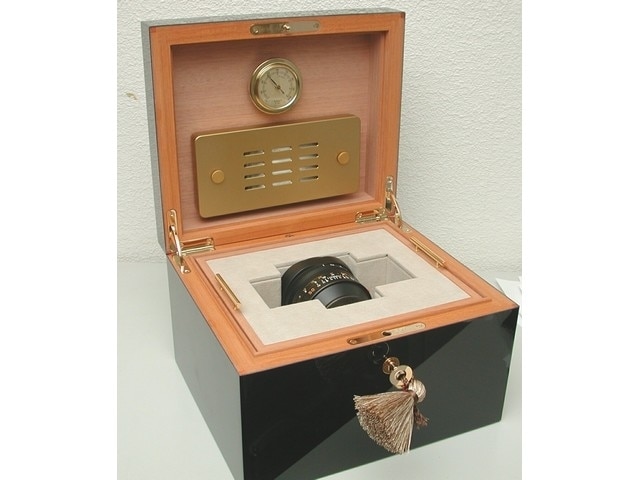 LEICA 50MM F1 NOCTILUX-M LIMITED EDITION LAST 100 PIECES New