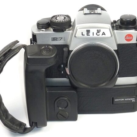 Leica R7 Silver  with Leica Motor Winder Ex++/Mint-