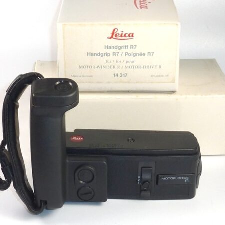 Leica Motor Drive-R wih Handgrip Mint-