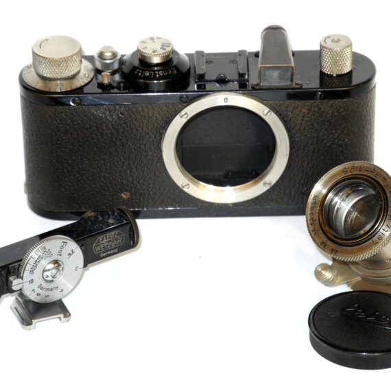 Leica Standard black with 50mm Hektor lens , Fokos black RF and Case Ex++ Nice