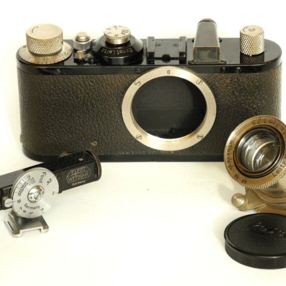 Leica Standard black with 50mm Hektor lens , Fokos black RF and Case Ex++ Nice