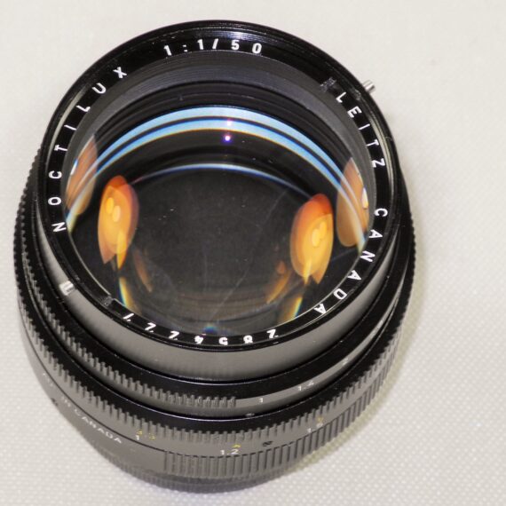 Leica 50/1,0 Noctilux Version 1 (E58) #11821 With Leica Box, Warranty cards, Leica hood, caps Ex++/SOLD