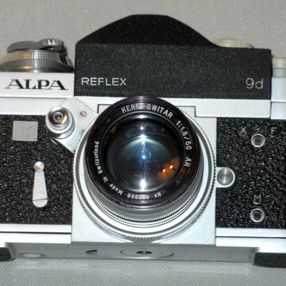 Alpa 9d chrome w.50/1,8 Kern Switar Ex++