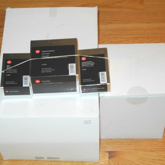 Leica S2 camera kit with 70m Asph-S lens , Mint- / No Longer Available