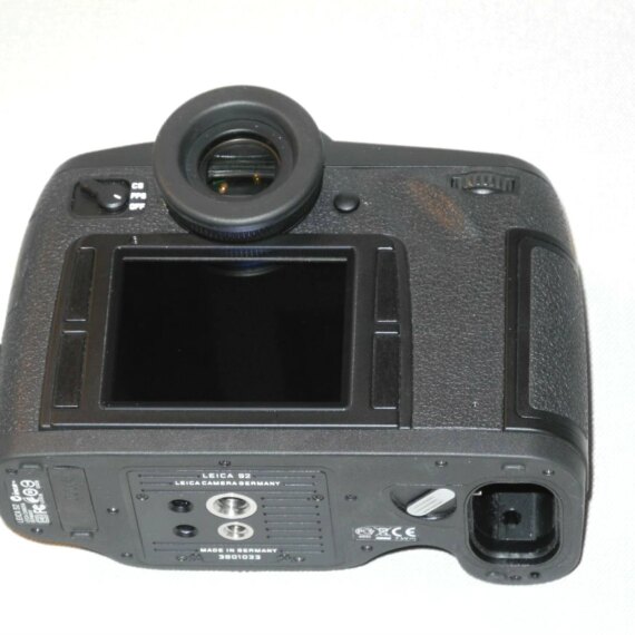 Leica S2 camera kit with 70m Asph-S lens , Mint- / No Longer Available
