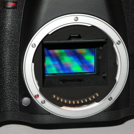 Leica S2 camera kit with 70m Asph-S lens , Mint- / No Longer Available