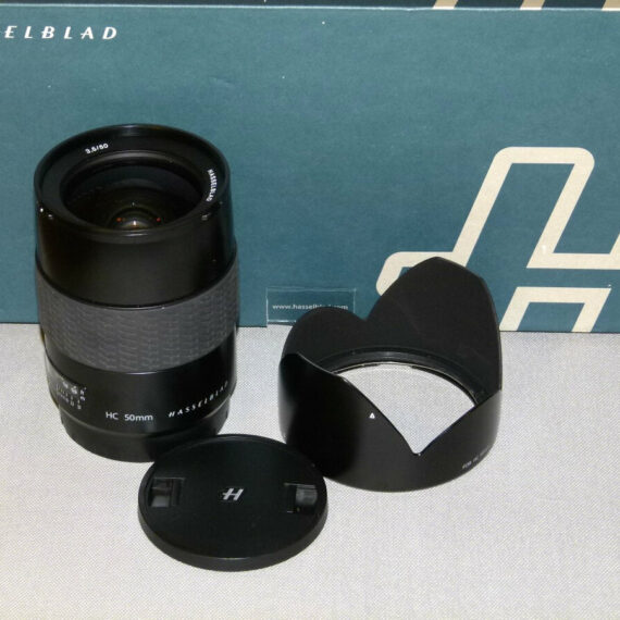 Hasselblad 50/3,5 HC lens with box Mint- / Free shipping (USA)