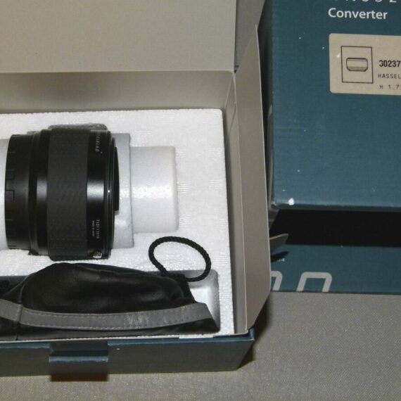 Hasselblad H 1.7X lens converter Mint-