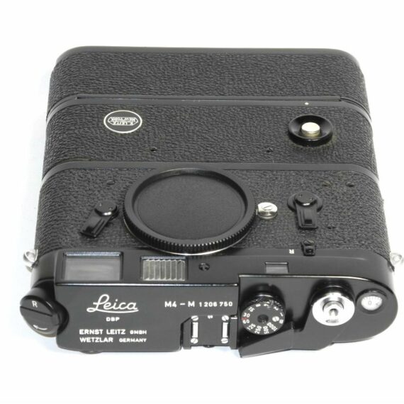 Leica M4-M black paint camera Sold w/ Leica  NY motor Mint-