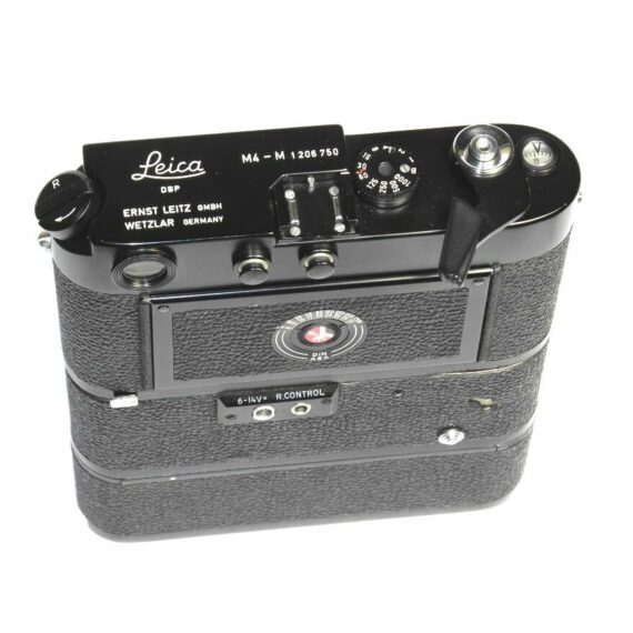 Leica M4-M black paint camera Sold w/ Leica  NY motor Mint-