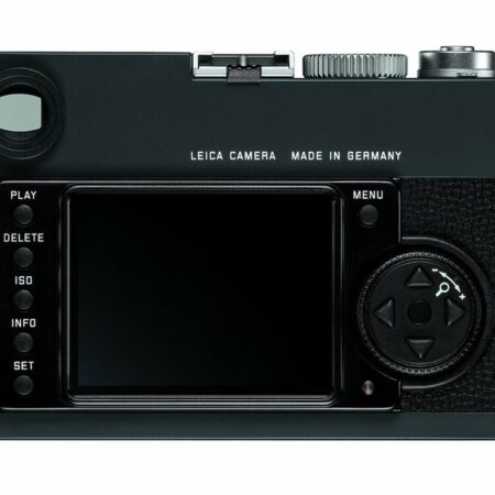 Leica_M_E_back__18873.1348073834.1200.1200.jpg