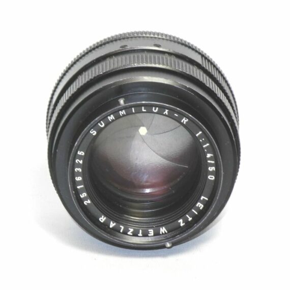 Leica 50/1,4 Summilux-R 3 cam lens Sold with Leica hood,caps  & case Ex+