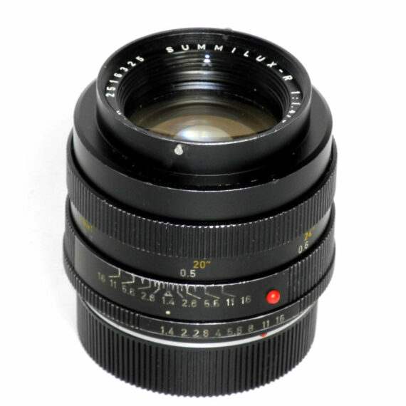 Leica 50/1,4 Summilux-R 3 cam lens Sold with Leica hood,caps  & case Ex+