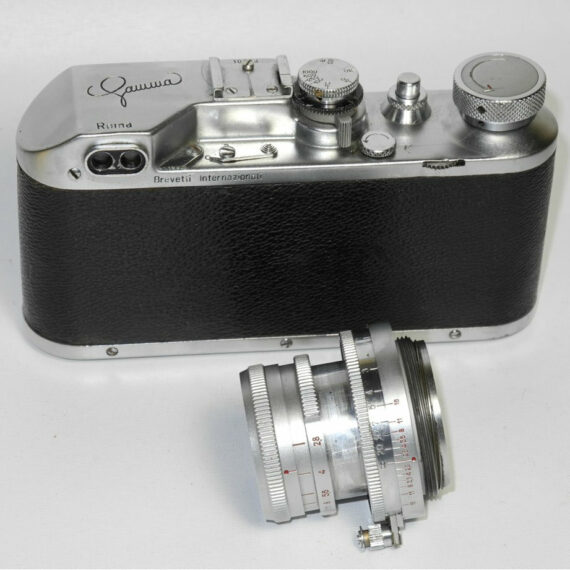 Gamma III  Synchronized camera w.50/2,8mm Anastigmat lens / Made In Italy/ SOLD - NO LONGER Available !