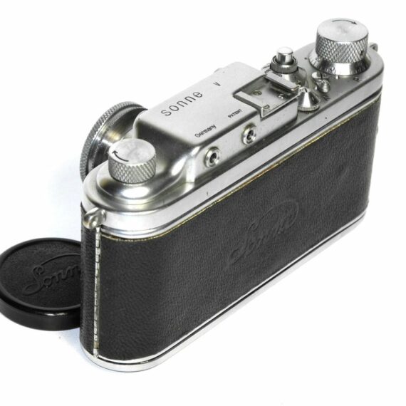 Sonne V camera  w.5cm F3,5 Elionar Anastigmat Col. lens In original case Ex++