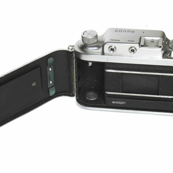 Sonne V camera  w.5cm F3,5 Elionar Anastigmat Col. lens In original case Ex++
