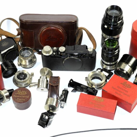Leica II (D) black and Nickel Outfit Near Mint Rare ! SOLD