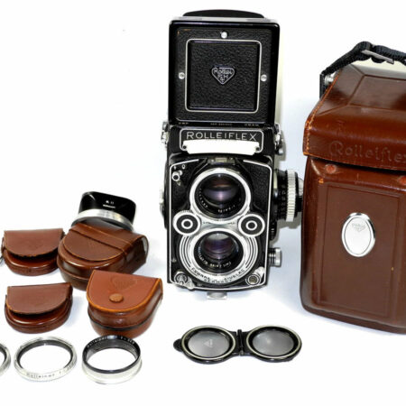 Rolleiflex 3,5F TLR camera with case,hood and filters Nice Ex++ outfit !!