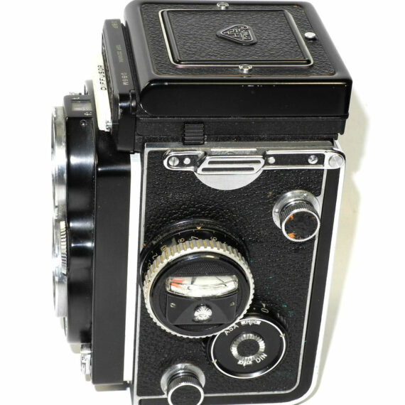 Rolleiflex 3,5F TLR camera with case,hood and filters Nice Ex++ outfit !!