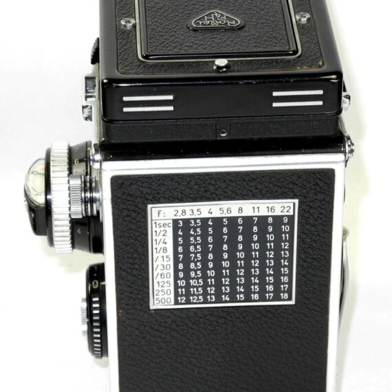 Rolleiflex 3,5F TLR camera with case,hood and filters Nice Ex++ outfit !!