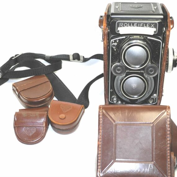 Rolleiflex 3,5F TLR camera with case,hood and filters Nice Ex++ outfit !!