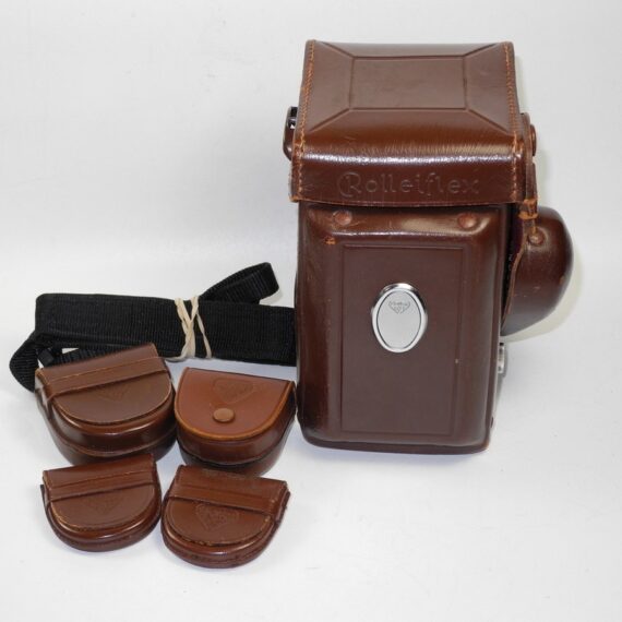 Rolleiflex 3,5F TLR camera with case,hood and filters Nice Ex++ outfit !!
