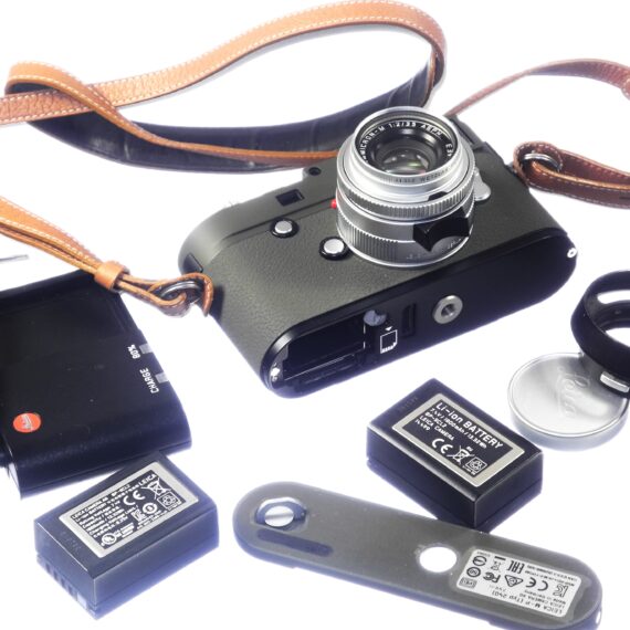 Leica M-P (Typ 240) Digital Rangefinder Safari Camera Set (24MP) Cat #10933 Sold with Leica 35/2 ASPH. Summicron-M chrome Lens Mint- / SOLD