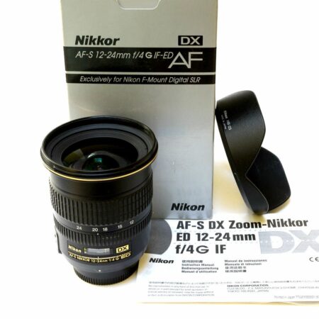 Nikon 12-24/4 G Af-S Zoom nikkor DX IF-ED with box and hood Mint-