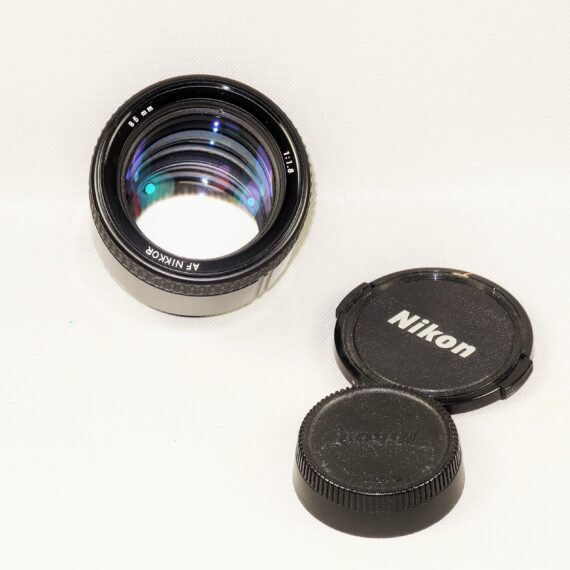 Nikon 85/1,8 AF Nikkor  Mint-