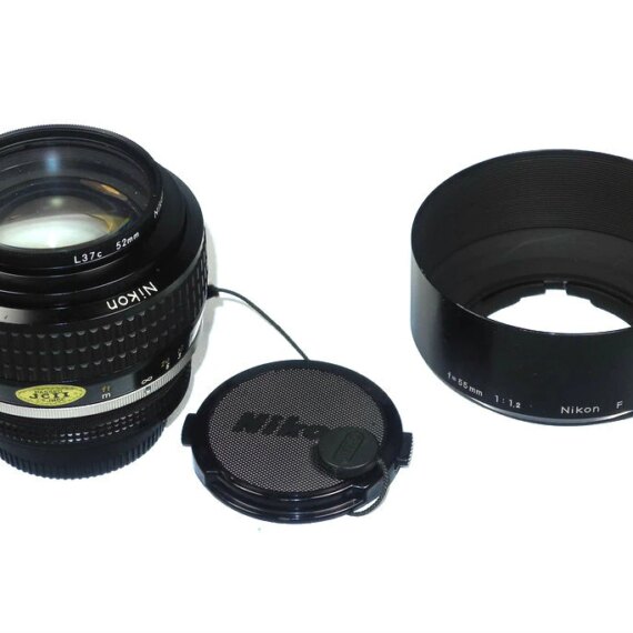 Nikon 58/1,2 Noct-Nikkor AIS w.Nikon metal hood & filter Ex++/Mint- RARE ! SOLD