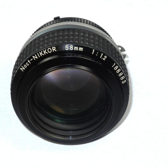 Nikon 58/1,2 Noct-Nikkor AIS w.Nikon metal hood & filter Ex++/Mint- RARE ! SOLD