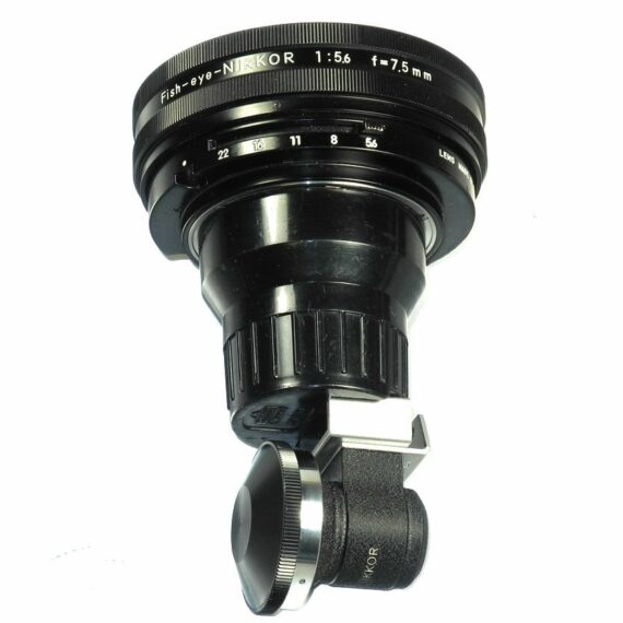 Nikon 7,5mm f5,6 Fish-Eye Nikkor with metal finder & caps Ex++ / call or email to order