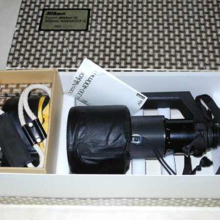 Nikon 200-400mm f4 Zoom Nikkor * ED  AIs lens Sold with: Original  Box,caps,case Mint- / SOLD