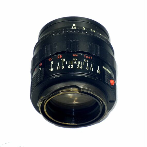 Leica 50/1,4 summilux M black paint early version brass mount lens sold with: Leica hood,caps,Leica lens case ! / RARE SOLD