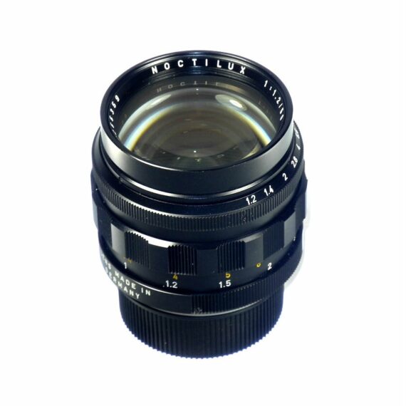 Leica 50/1,2 Noctilux RARE Lens  & Leica caps Mint- / Sold