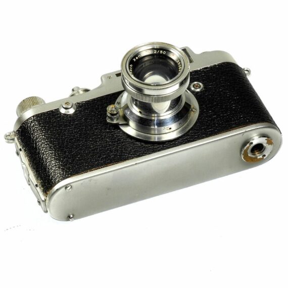 Sonne  C4 Silver Leica copie camera with 50/2 Xenon Schneider-Kreuznach Col. lens Ex++/ Made In Italy