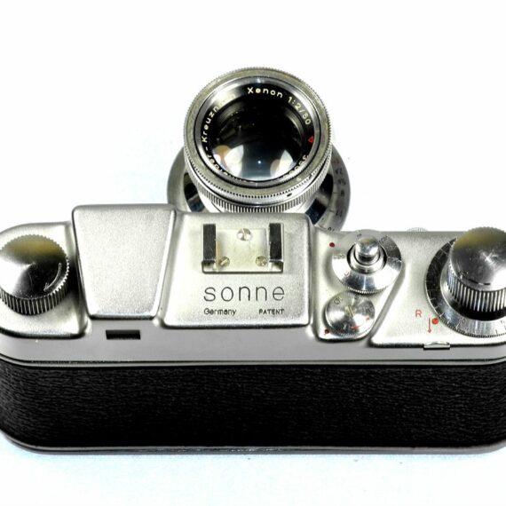 Sonne  C4 Silver Leica copie camera with 50/2 Xenon Schneider-Kreuznach Col. lens Ex++/ Made In Italy