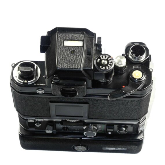 Nikon F2 black with MD2 motor & MB-1 Ex++ /SOLD