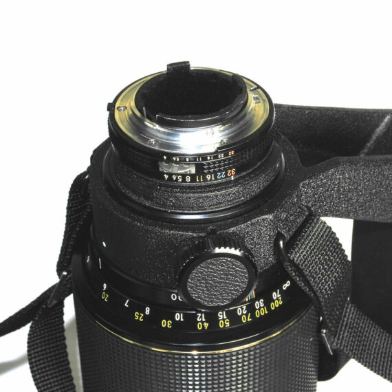 Nikon 200-400mm f4 Zoom Nikkor * ED  AIs lens Sold with: Original  Box,caps,case Mint- / SOLD