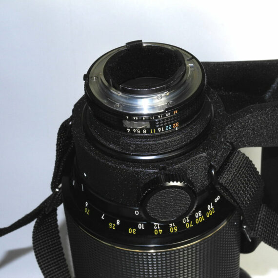 Nikon 200-400mm f4 Zoom Nikkor * ED  AIs lens Sold with: Original  Box,caps,case Mint- / SOLD