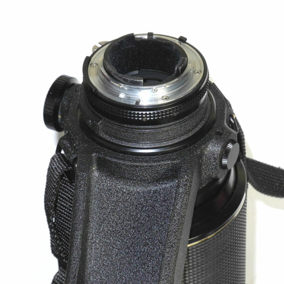 Nikon 200-400mm f4 Zoom Nikkor * ED  AIs lens Sold with: Original  Box,caps,case Mint- / SOLD