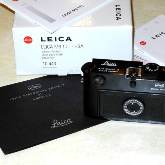 Leica M6 TTL 0.72 mag. black paint LHSA special Edition camera Cat# 10443 Nice Mint/ SOLD