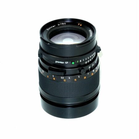 Hasselblad Carl Zeiss T* 150mm f/4 CF lens (Prontor Shutter). Mint-