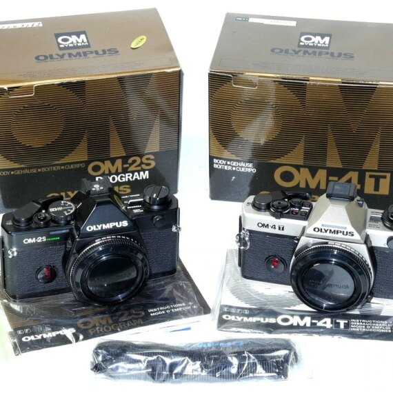 Olympus OM Camera Outfit: With 2 OM cameras & 6 lenses & with finder plus case Mint/- / IN Stock