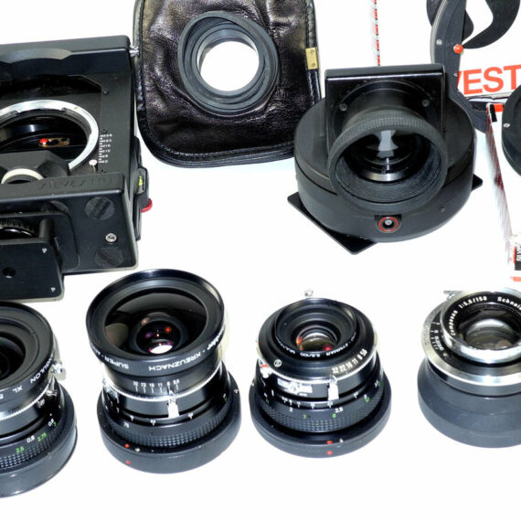 Silvestri camera outfit Sold with 4 x Silvestri lenses , finder and accessories Nice Mint- / Free Shipping (USA)